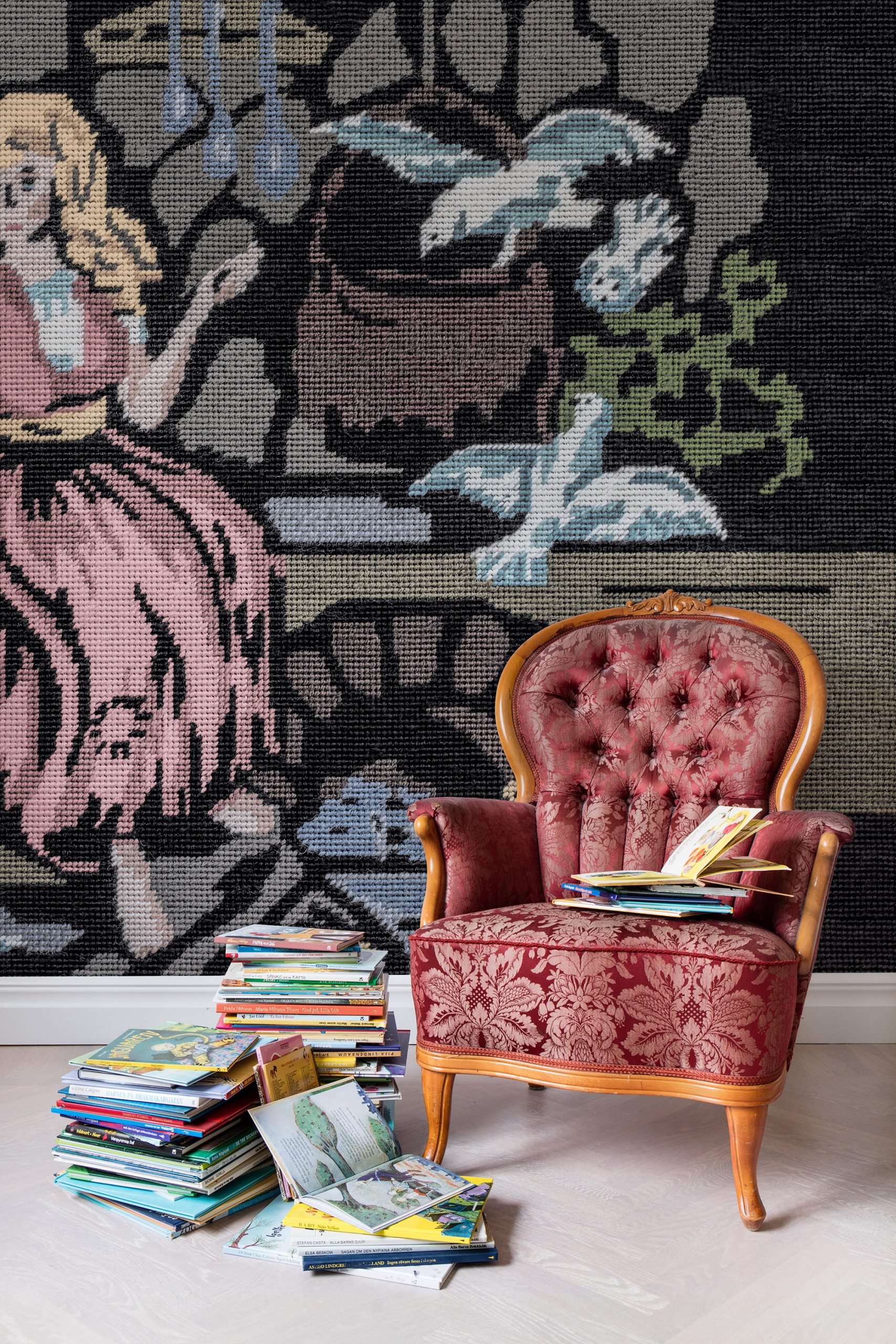 5061-fototapet-broderie-personalizat-rebel-walls