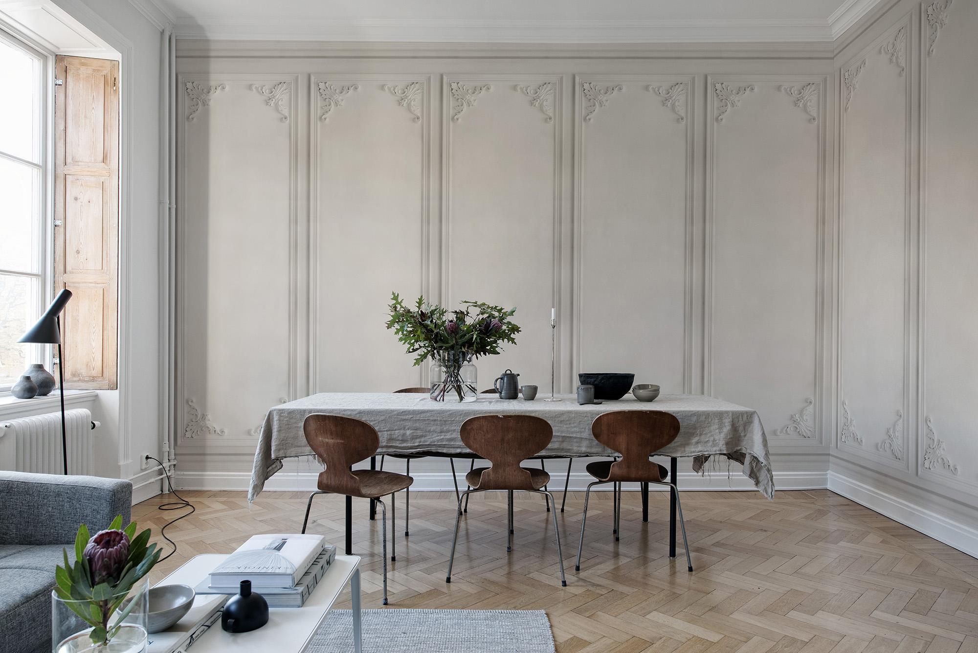 5472-foto-tapet-3d-panouri-franauzetti-ashes-personalizat-rebel-walls